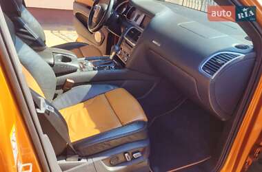 Внедорожник / Кроссовер Audi Q7 2009 в 