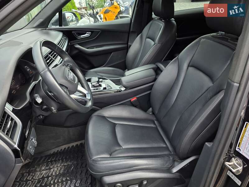 Внедорожник / Кроссовер Audi Q7 2018 в Тернополе