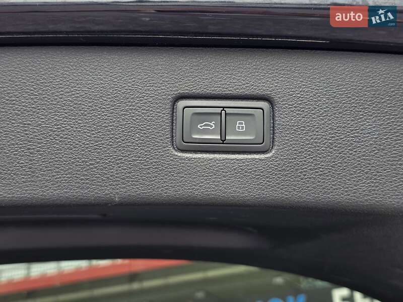 Внедорожник / Кроссовер Audi Q7 2018 в Тернополе