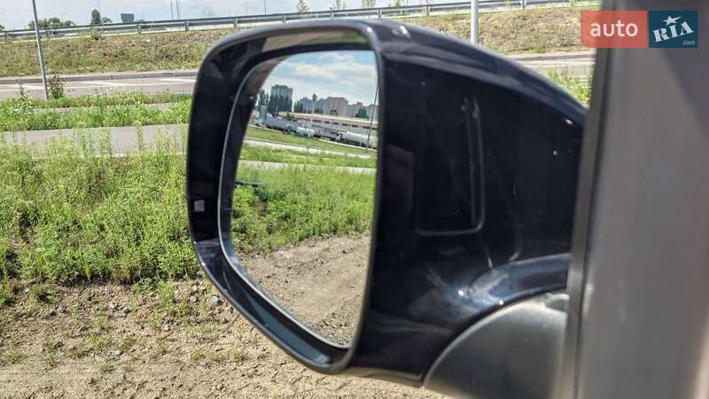 Внедорожник / Кроссовер Audi Q7 2015 в Киеве