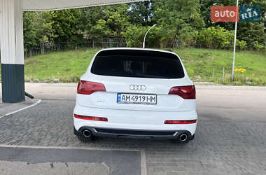 Внедорожник / Кроссовер Audi Q7 2011 в 