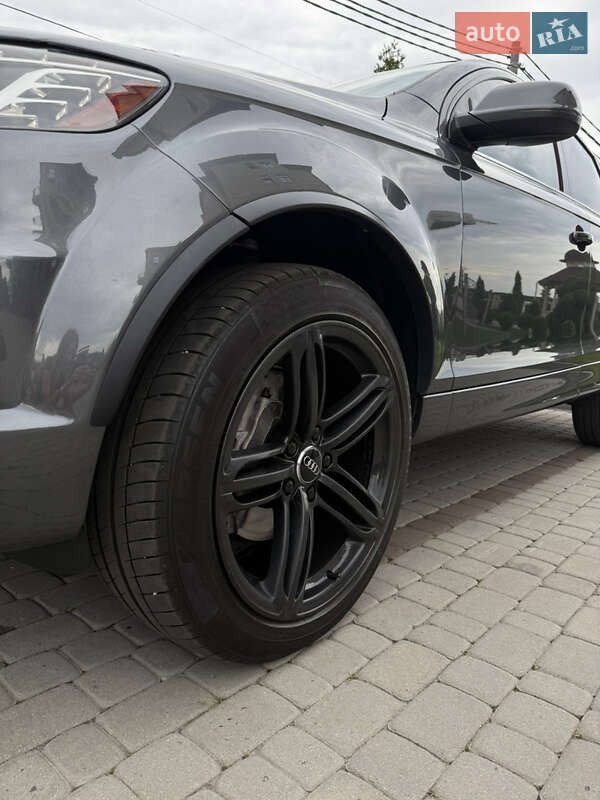 Внедорожник / Кроссовер Audi Q7 2012 в Шептицькому