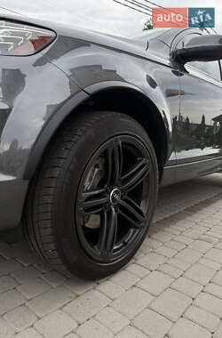 Внедорожник / Кроссовер Audi Q7 2012 в 