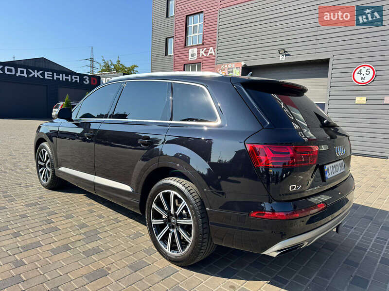 Внедорожник / Кроссовер Audi Q7 2018 в Киеве