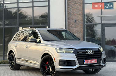 Внедорожник / Кроссовер Audi Q7 2019 в 