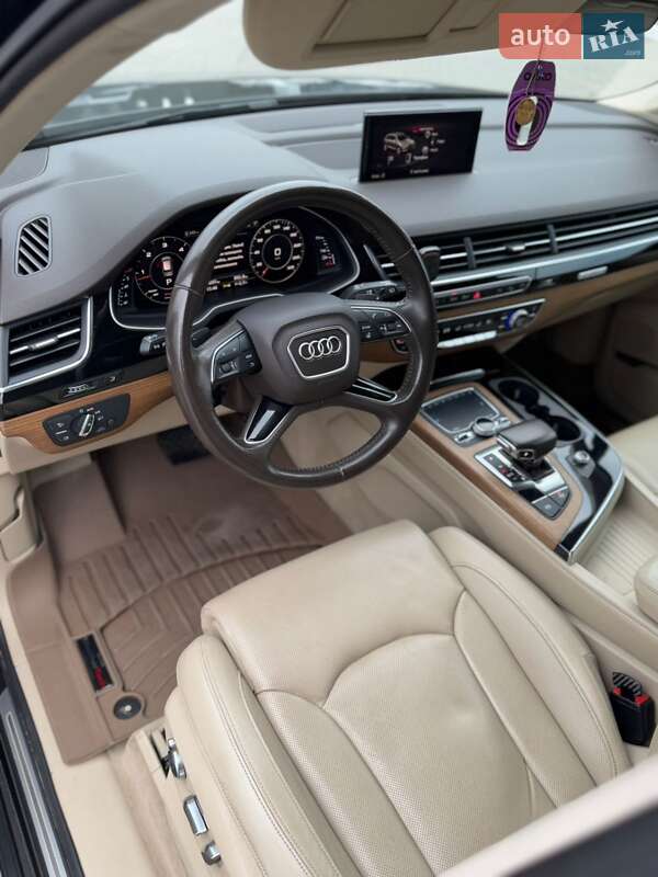 Позашляховик / Кросовер Audi Q7 2018 в Львові фото 32 Позашляховик / Кросовер Audi Q7 2018 в Львові