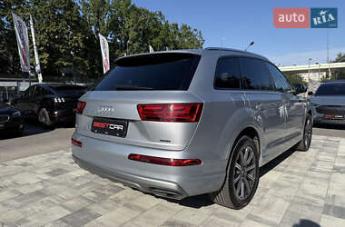 Внедорожник / Кроссовер Audi Q7 2018 в 