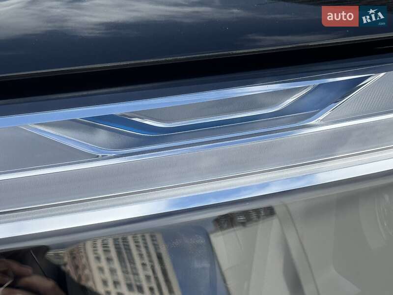 Внедорожник / Кроссовер Audi Q7 2024 в Киеве