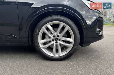 Внедорожник / Кроссовер Audi Q7 2024 в 