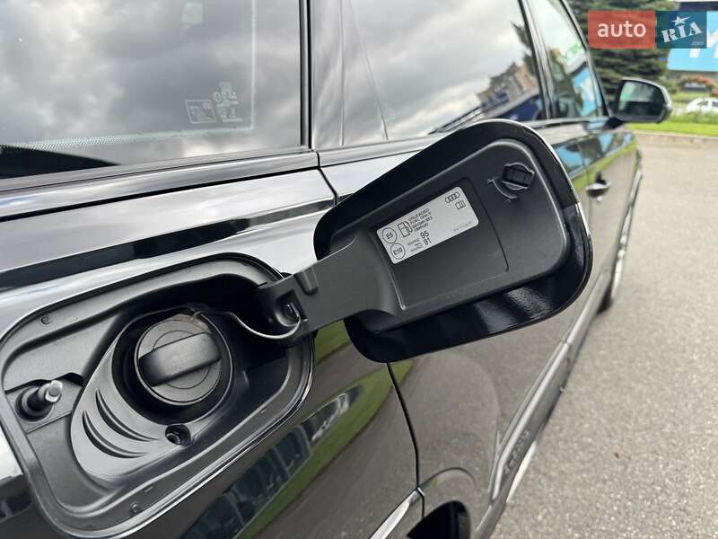 Внедорожник / Кроссовер Audi Q7 2024 в Киеве