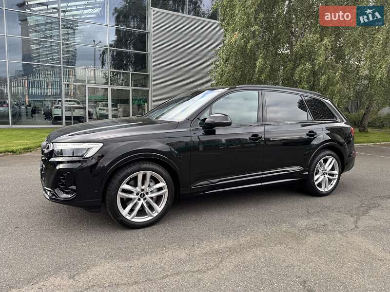 Внедорожник / Кроссовер Audi Q7 2024 в Киеве