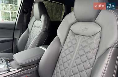 Внедорожник / Кроссовер Audi Q7 2024 в 