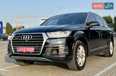 Внедорожник / Кроссовер Audi Q7 2017 в 