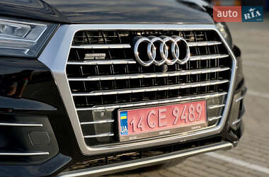 Внедорожник / Кроссовер Audi Q7 2017 в 