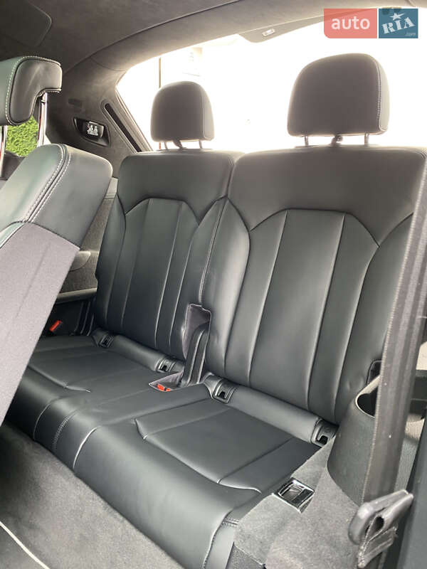 Внедорожник / Кроссовер Audi Q7 2017 в Тячеве фото 58 Внедорожник / Кроссовер Audi Q7 2017 в Тячеве