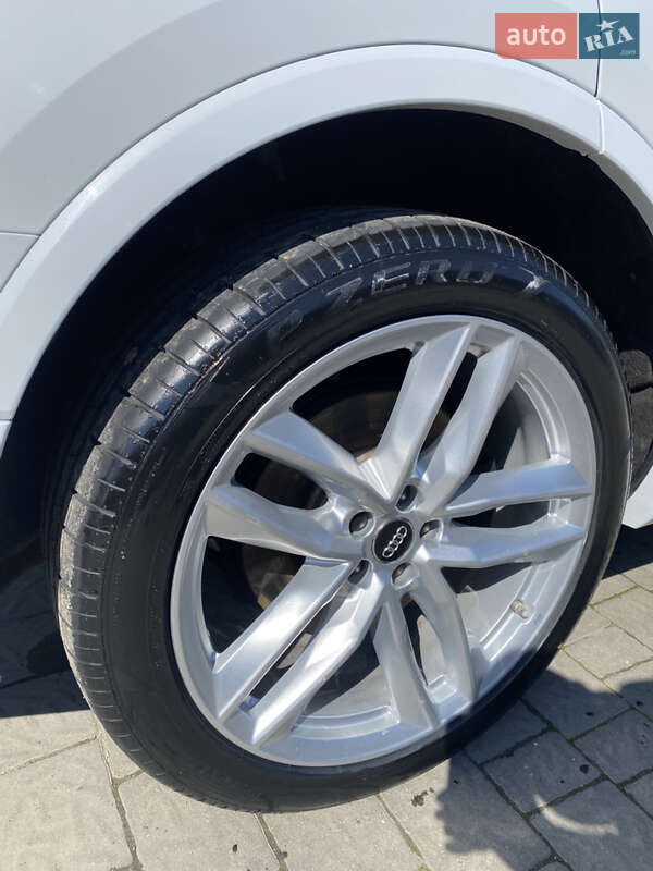 Внедорожник / Кроссовер Audi Q7 2017 в Тячеве фото 68 Внедорожник / Кроссовер Audi Q7 2017 в Тячеве