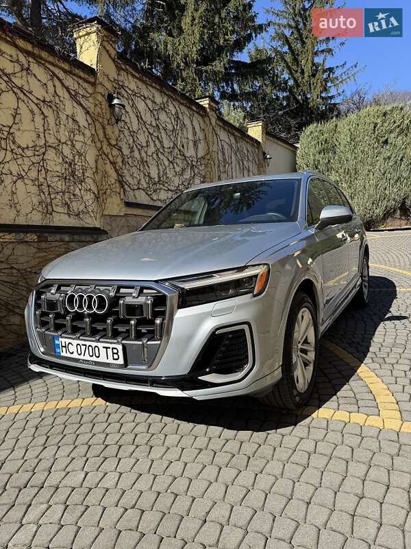 Audi Q7 2024