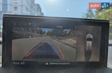 Позашляховик / Кросовер Audi Q7 2017 в 