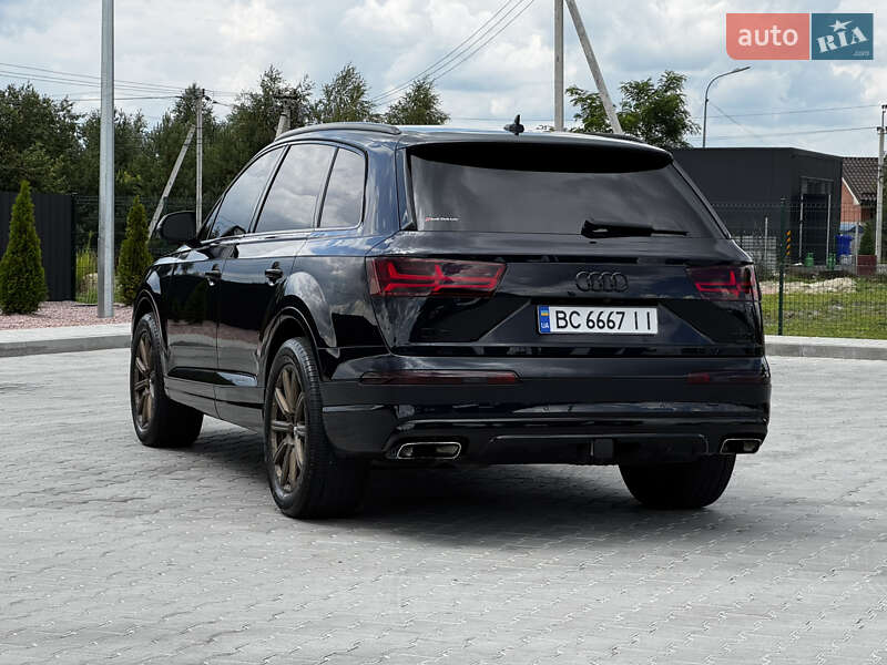Внедорожник / Кроссовер Audi Q7 2016 в Львове