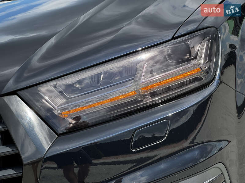Внедорожник / Кроссовер Audi Q7 2016 в Львове