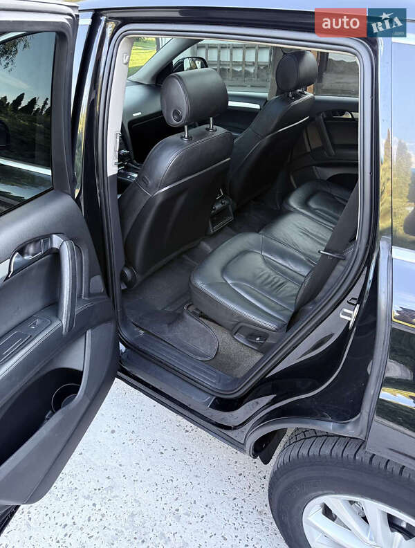 Внедорожник / Кроссовер Audi Q7 2006 в Смеле