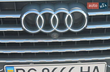 Внедорожник / Кроссовер Audi Q7 2015 в 