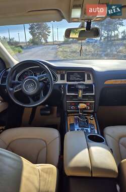 Внедорожник / Кроссовер Audi Q7 2012 в Запорожье