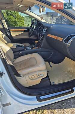 Внедорожник / Кроссовер Audi Q7 2012 в Запорожье
