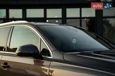 Внедорожник / Кроссовер Audi Q7 2021 в 