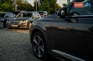 Внедорожник / Кроссовер Audi Q7 2021 в 