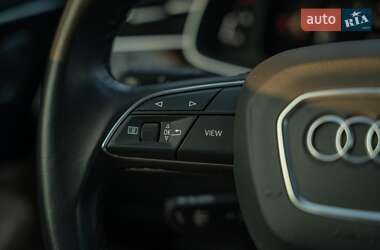 Внедорожник / Кроссовер Audi Q7 2021 в 