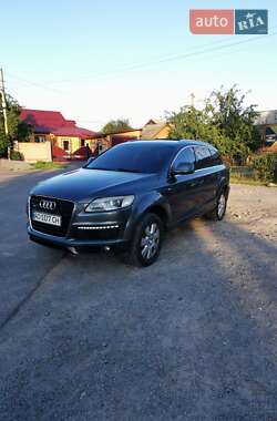 Внедорожник / Кроссовер Audi Q7 2007 в Виннице