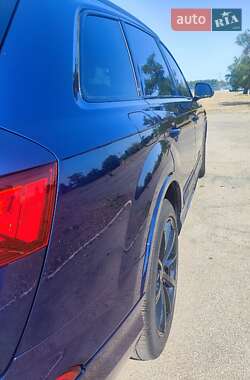 Внедорожник / Кроссовер Audi Q7 2023 в 