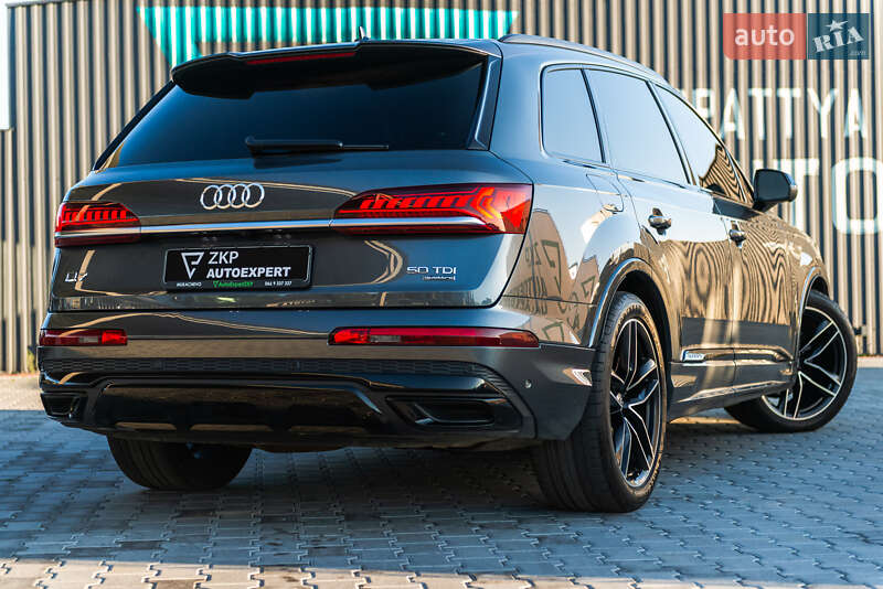 Внедорожник / Кроссовер Audi Q7 2019 в Мукачево
