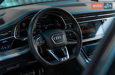 Внедорожник / Кроссовер Audi Q7 2019 в 