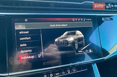 Внедорожник / Кроссовер Audi Q7 2021 в 