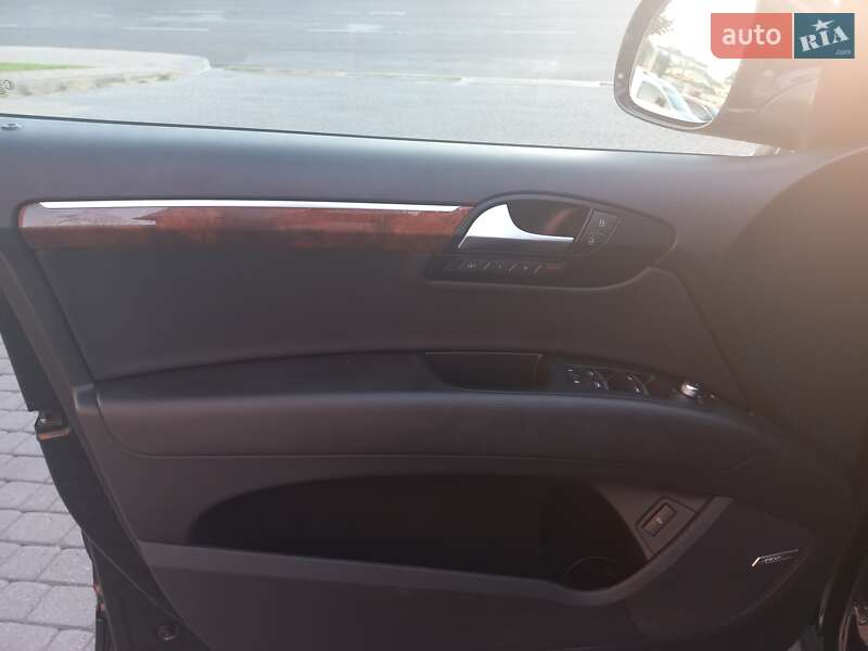 Внедорожник / Кроссовер Audi Q7 2014 в Львове