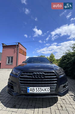 Позашляховик / Кросовер Audi Q7 2016 в Львові
