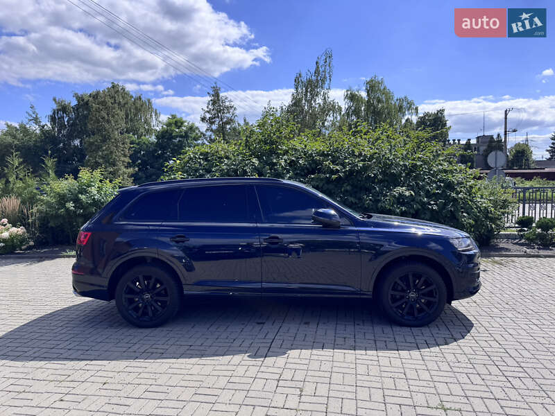 Внедорожник / Кроссовер Audi Q7 2016 в Львове