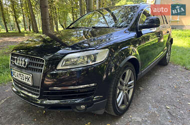 Внедорожник / Кроссовер Audi Q7 2007 в Ровно