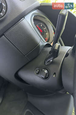 Позашляховик / Кросовер Audi Q7 2007 в 