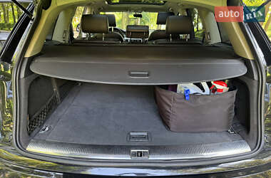 Позашляховик / Кросовер Audi Q7 2007 в 