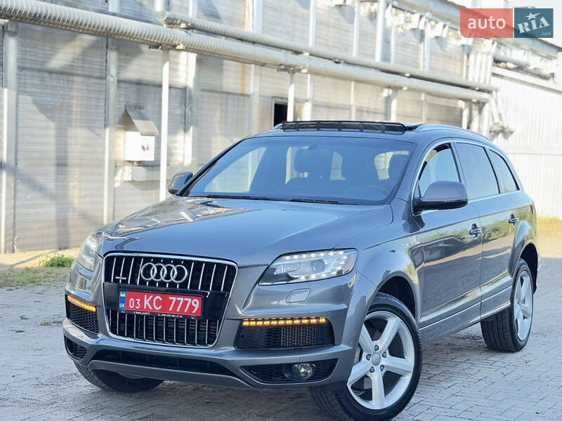 Внедорожник / Кроссовер Audi Q7 2012 в 