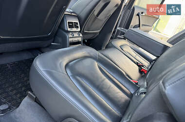 Внедорожник / Кроссовер Audi Q7 2012 в 