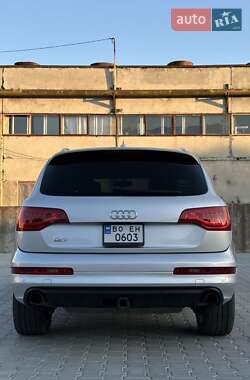 Внедорожник / Кроссовер Audi Q7 2012 в 