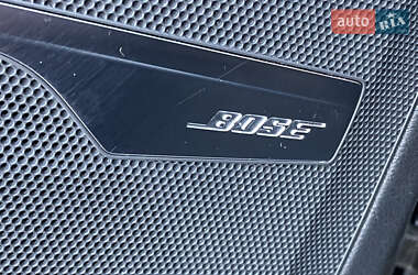 Внедорожник / Кроссовер Audi Q7 2016 в 