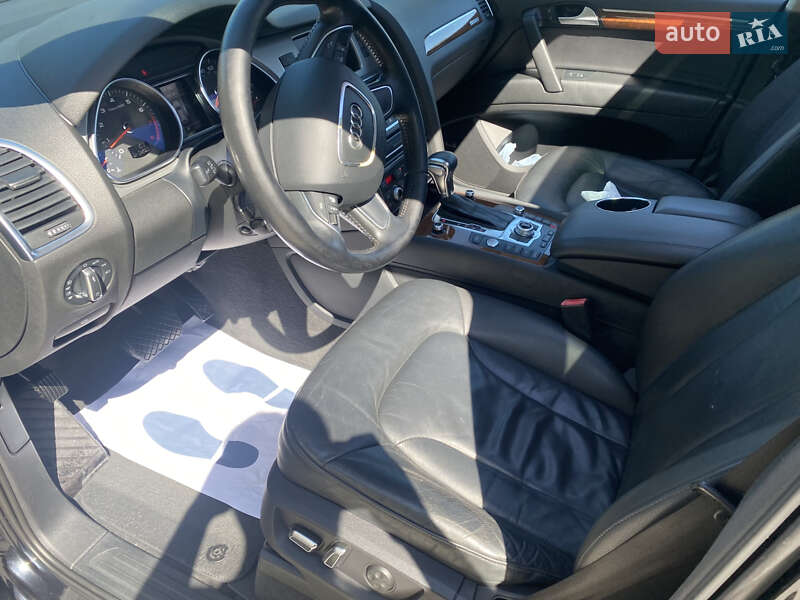 Внедорожник / Кроссовер Audi Q7 2014 в Хмельницком