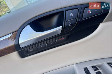 Внедорожник / Кроссовер Audi Q7 2013 в 