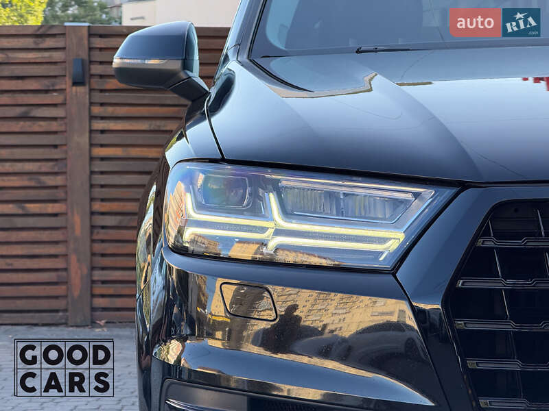 Позашляховик / Кросовер Audi Q7 2019 в Одесі