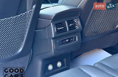 Внедорожник / Кроссовер Audi Q7 2019 в 